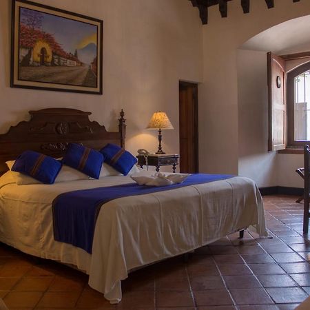 Hotel Posada De Don Rodrigo Antigua Екстериор снимка