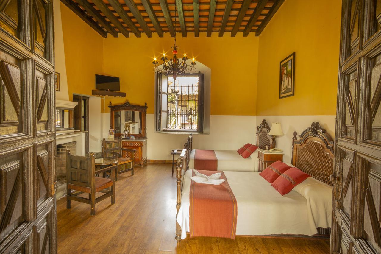 Hotel Posada De Don Rodrigo Antigua Екстериор снимка