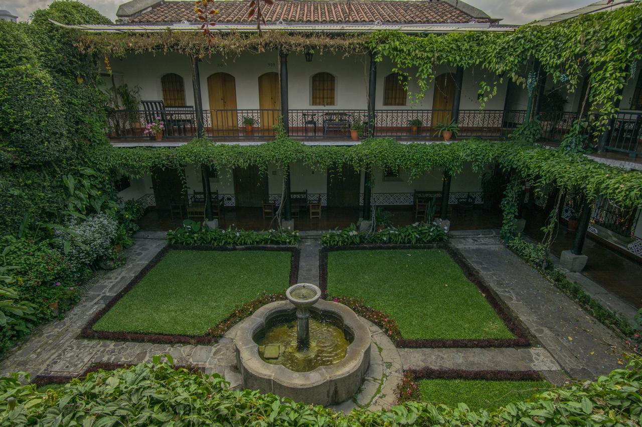 Hotel Posada De Don Rodrigo Antigua Екстериор снимка