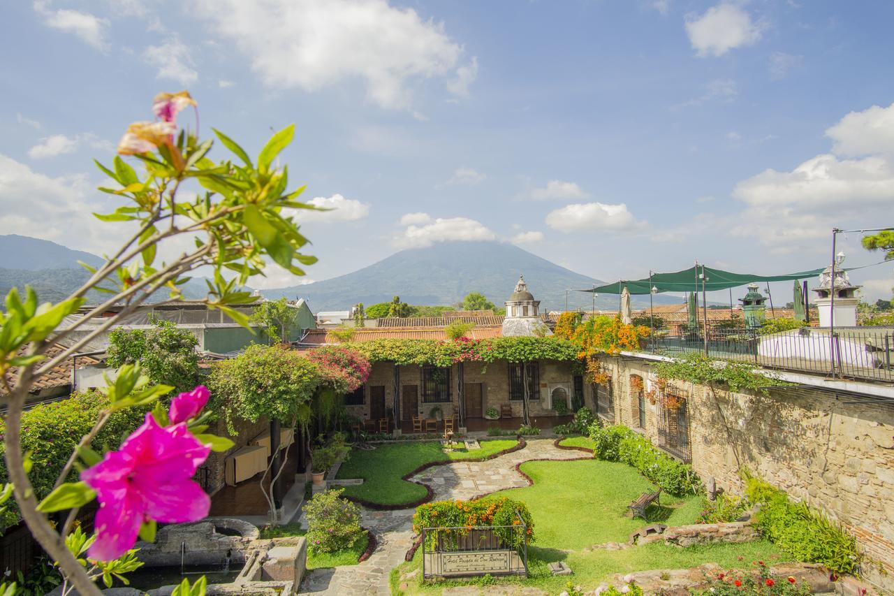 Hotel Posada De Don Rodrigo Antigua Екстериор снимка